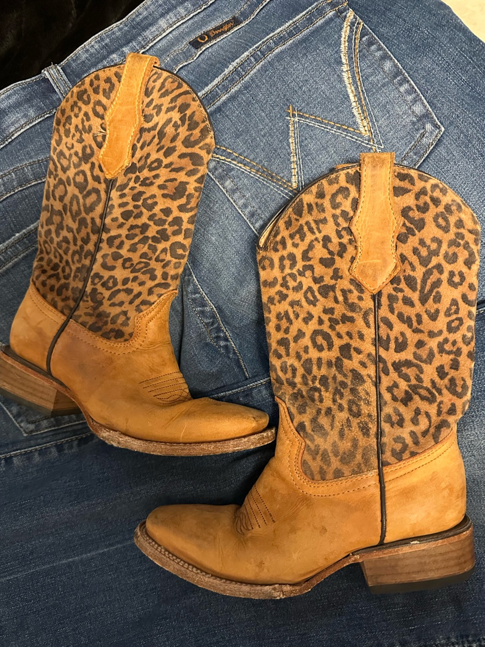 Circle G Girl's Tan Honey Leopard Print Shaft Square Toe Boots Sz 1.5